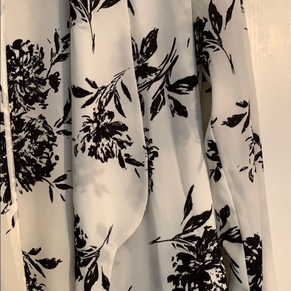 Floral Blazer - Picture 2 of 5